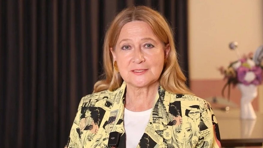 Главная картинка новости: Благословенные на небесах: Глоба рассказала, кому в середине ноября привалит большое счастье — будут на седьмом небе