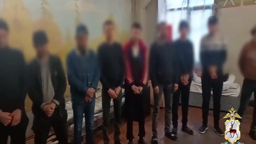 Главная картинка новости: Почти тысячу миграционных нарушений выявили за девять дней в Нижегородской области