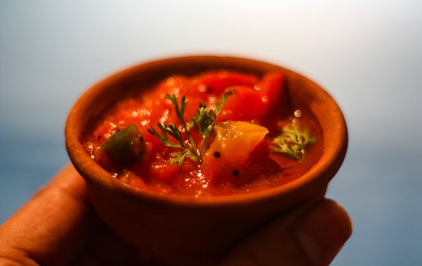 Соус по-грузински за 10 минут: превосходное дополнение к мясу, картошке, на поджаристый хлеб и даже к пельменям