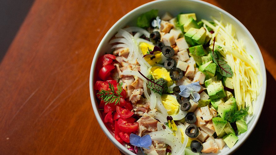 Главная картинка новости: Новогодний хит 2026 года: вкусная закуска «Звон копыт» украсит стол и принесет в ваш дом счастье и удачу