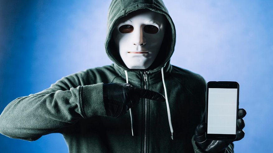 Главная картинка новости: Нижегородка перевела мошеннику 12 тысяч рублей за несуществующую косметику