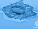 В Нижнем Новгороде на озере Земснаряд спасатели вытащили провалившегося под лёд рыбака