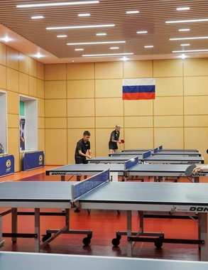 Мэр сыграл в теннис и проверил стройку в нижегородской спортшколе №13