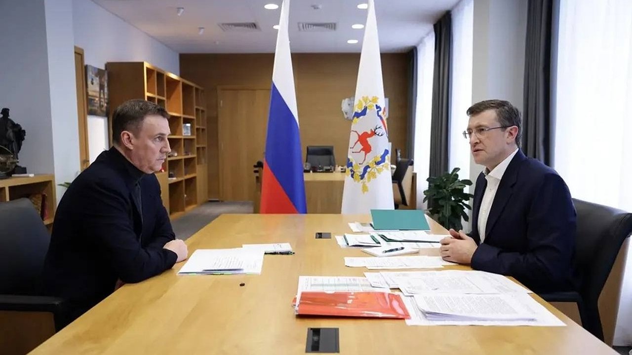 Главная картинка новости: Глеб Никитин обсудил с Дмитрием Патрушевым развитие АПК и экологию в регионе