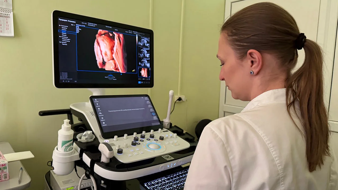 Главная картинка новости: В нижегородском диагностическом центре начал работать новый аппарат УЗИ за 23 млн