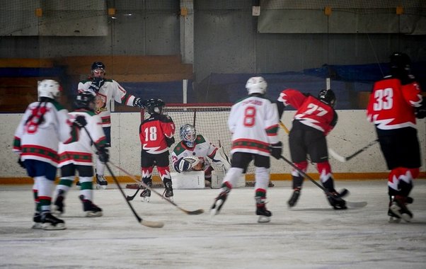 Турнир по специальному хоккею прошел на балахнинской арене «Олимпийский»