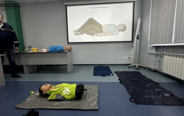 Нижегородский центр медицины катастроф и волонтеры провели урок первой помощи