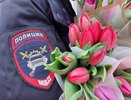 Нижегородские инспекторы 4 марта будут дарить цветы автоледи