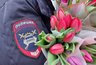 Миниатюра новости: Нижегородские инспекторы 4 марта будут дарить цветы автоледи