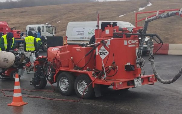 Нижегородцам показали дорожные технологии будущего на ремонте